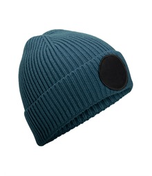 Circular fashion patch beanie